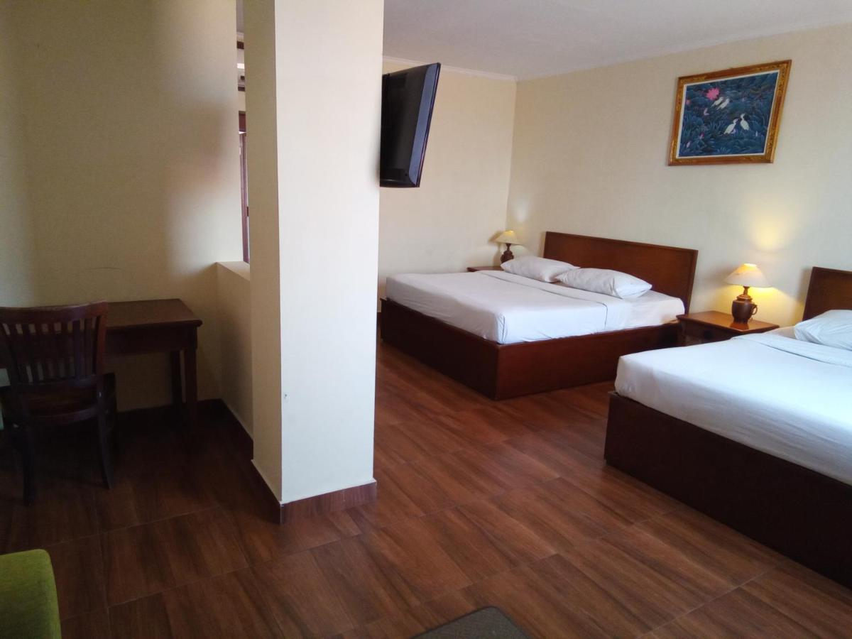 Hotel Puri Dibia Kuta Kuta Lombok Exterior foto